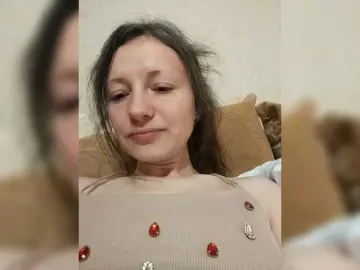 Teasing milf cams