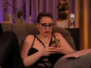 Bongacams Best live sex cam show of KellyKent