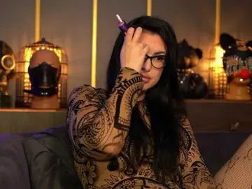 Bongacams Free Live Porn of KellyKent