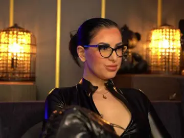 Bongacams Private Sex Chat of KellyKent