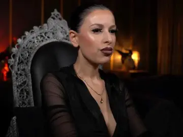 Bongacams Best live sex cam show of KellyKent