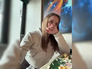 Bongacams Nude Webcam of Lunaaaura