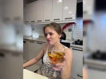 Bongacams Watch Live Sex Cams of Lunaaaura