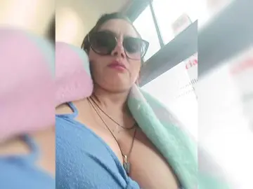 Bongacams Sex Chat of AlexaBrown12