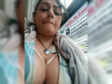 Bongacams Sex Cam of AlexaBrown12