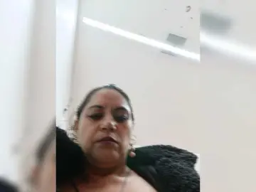 Bongacams Best live sex cam show of AlexaBrown12