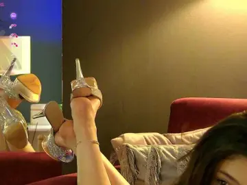 Bongacams Free Porn Cam of MaddyHeart