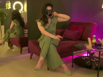 Bongacams Live Sex Cam of MaddyHeart