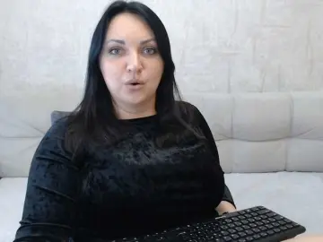 Bongacams Adult Webcams of AngelinaCute