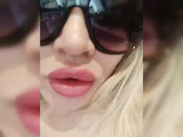 Bongacams Nude Webcam of ElenCarr