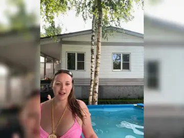 Bongacams Watch Live Sex Cams of amberbenz