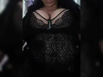 Bongacams Adult Video Chat of Xo4y2sexa