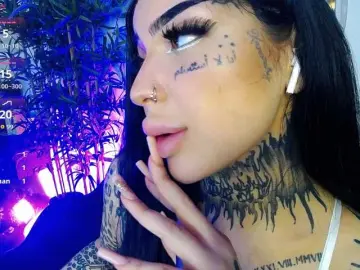 Bongacams Live Sex Cam of CreamyInk