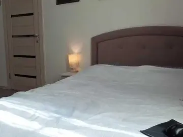 Bongacams Watch Live Sex Cams of Alenaa