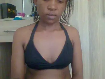 Bongacams Watch Live Sex Cams of Hotchille