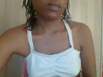 Bongacams Live Sex Cam of Hotchille