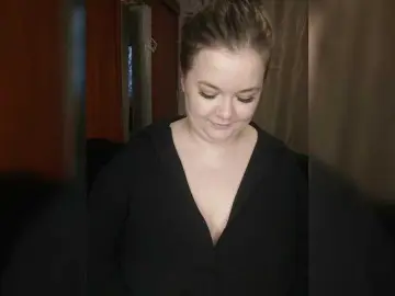 Bongacams Watch Live Sex Cams of Cutecheeks