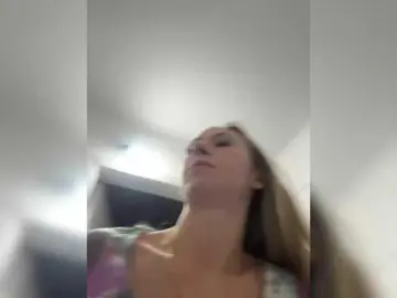 Bongacams Best live sex cam show of Saveta