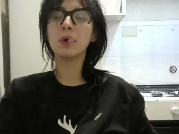 Bongacams Sex Cam of Medi1105