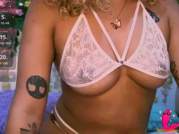 Bongacams Adult Video Chat of Crystal25