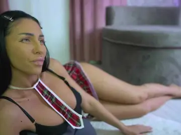 Bongacams Sex Chat of MyaBlack