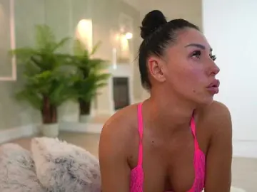 Bongacams Sex Chat of MyaBlack