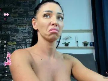 Bongacams Free Porn Cam of MyaBlack