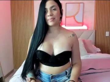 Big tits babe milf cams