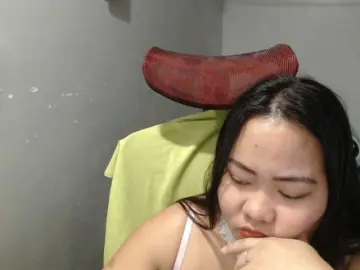 Bongacams Sex Cam of BubbleButtPinay