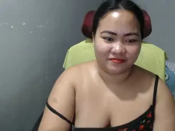 Bongacams Watch Live Sex Cams of BubbleButtPinay