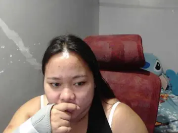 Bongacams Nude Webcam of BubbleButtPinay