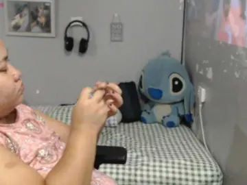 Bongacams Live Sex Cam of BubbleButtPinay