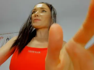 Pussyrubbing milf cams
