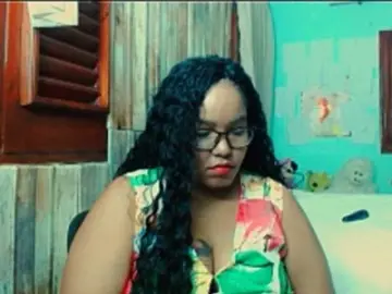 Bongacams Free Porn Cam of sarahlove16