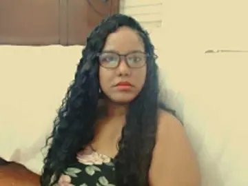 Bongacams Watch Live Sex Cams of sarahlove16