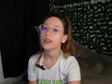 Bongacams Adult Webcam of NicoleIris