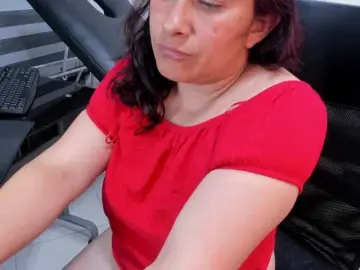 Bongacams Watch Live Sex Cams of LeilaSmith