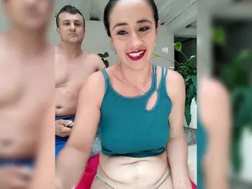 Cumming milf cams