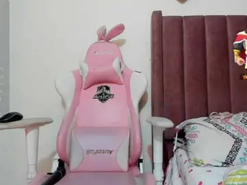 Bongacams Free Porn Cam of dannascott26