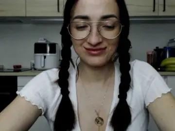 Bongacams Free Live Porn of LorennePlay