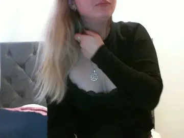 Bongacams Watch Live Sex Cams of RuslanaFlower