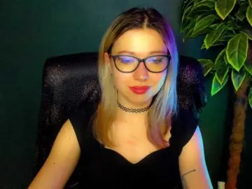 Bongacams Nude Webcam of xxHeidiLove