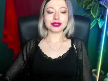 Bongacams Nude Webcam of xxHeidiLove