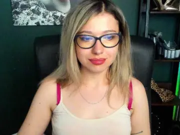 Bongacams Sex Cam of xxHeidiLove