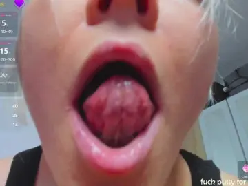 Fucking pussy milf cams