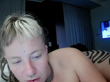 Bongacams Free Porn Cam of parejooon