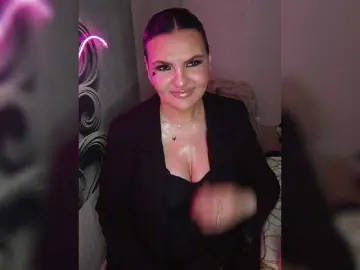 Bongacams Live Sex Cam of Brunetochkaaa