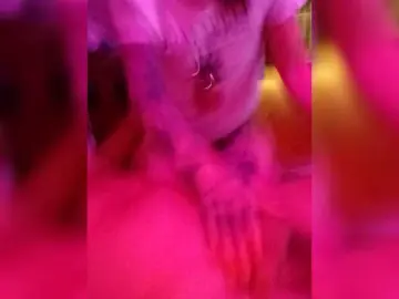 Bongacams Free Live Porn of Pumawhite1