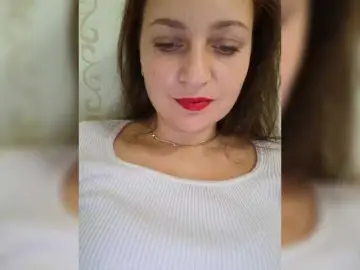 Bongacams Watch Live Sex Cams of MiLAshKaA