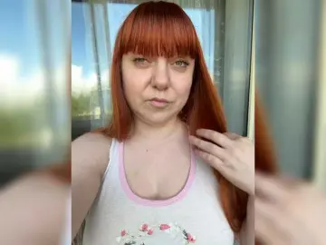 Bongacams Live Porn of MilfaSguirt